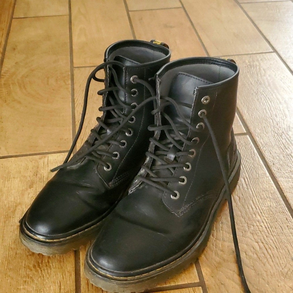 Dr Martens Black Boots